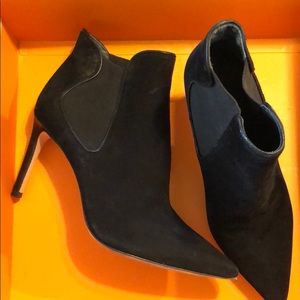 Tory Burch DORSET Ankle Bootie w Box!